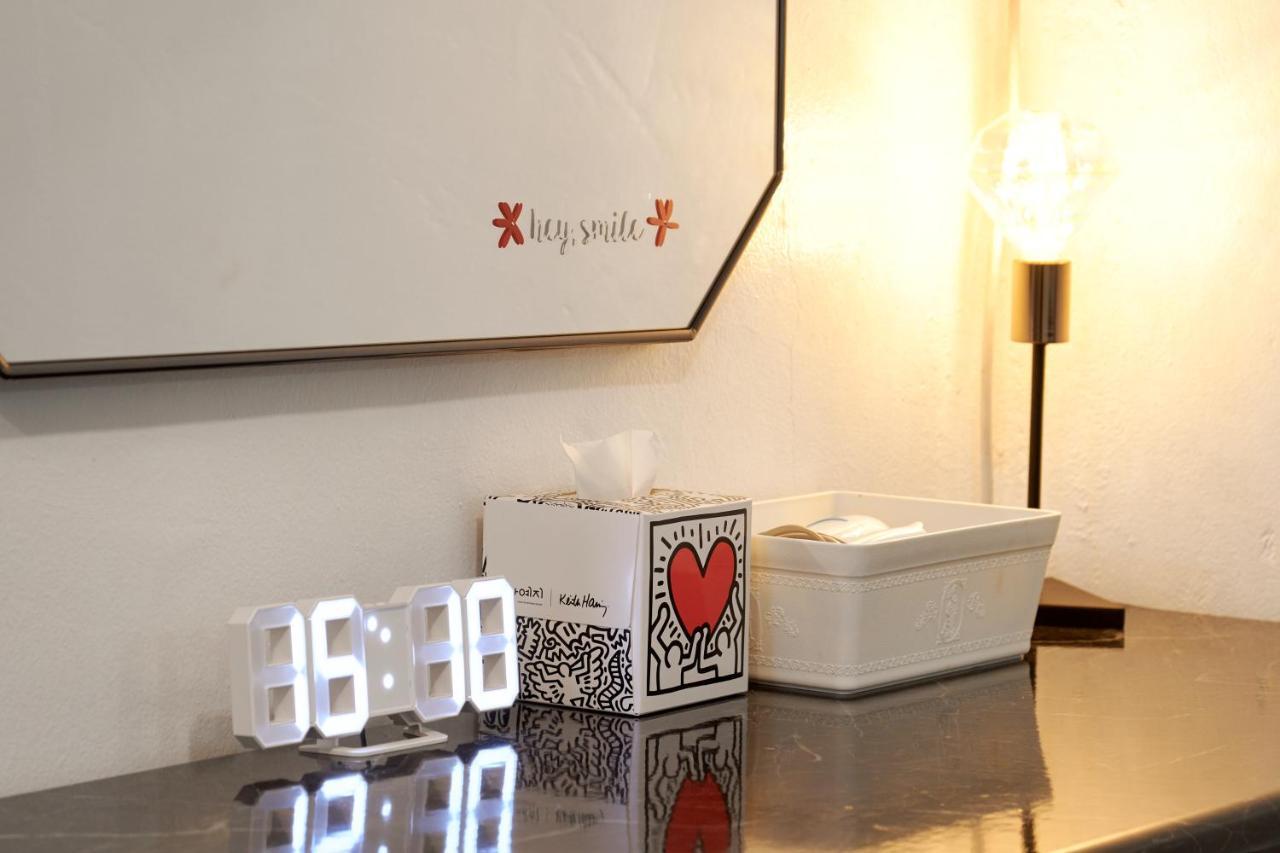 Jun Guesthouse Seoel Buitenkant foto